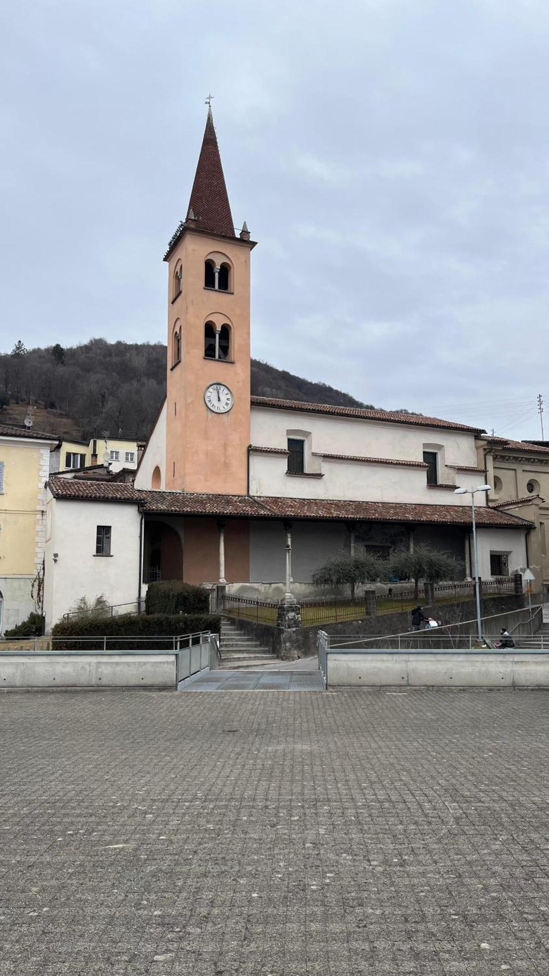 Quiet Flat In Nature In Lugano